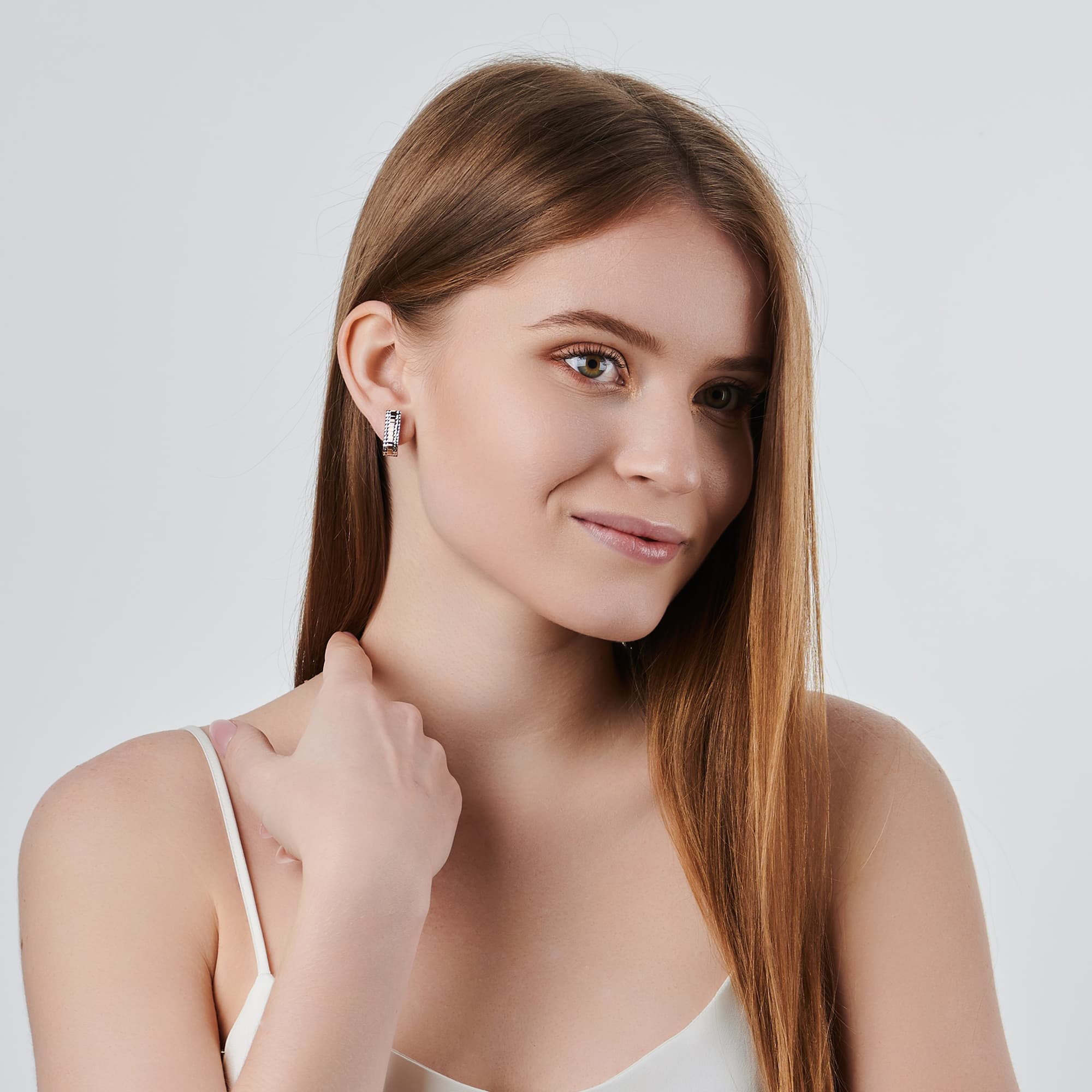 Серьги из золота 585 пробы ГОЛДЕН ГЛОБ Срг04-02 Золото 585 пр.