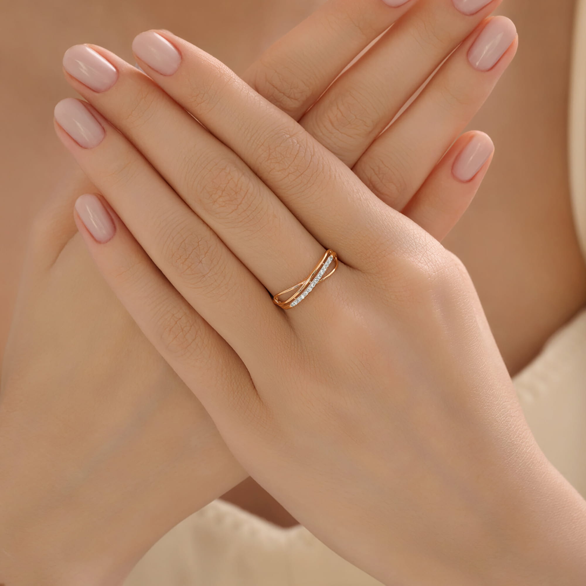 Кольцо из золота 585 пробы с фианитом SOKOLOV 019581 Золото 585 пр.