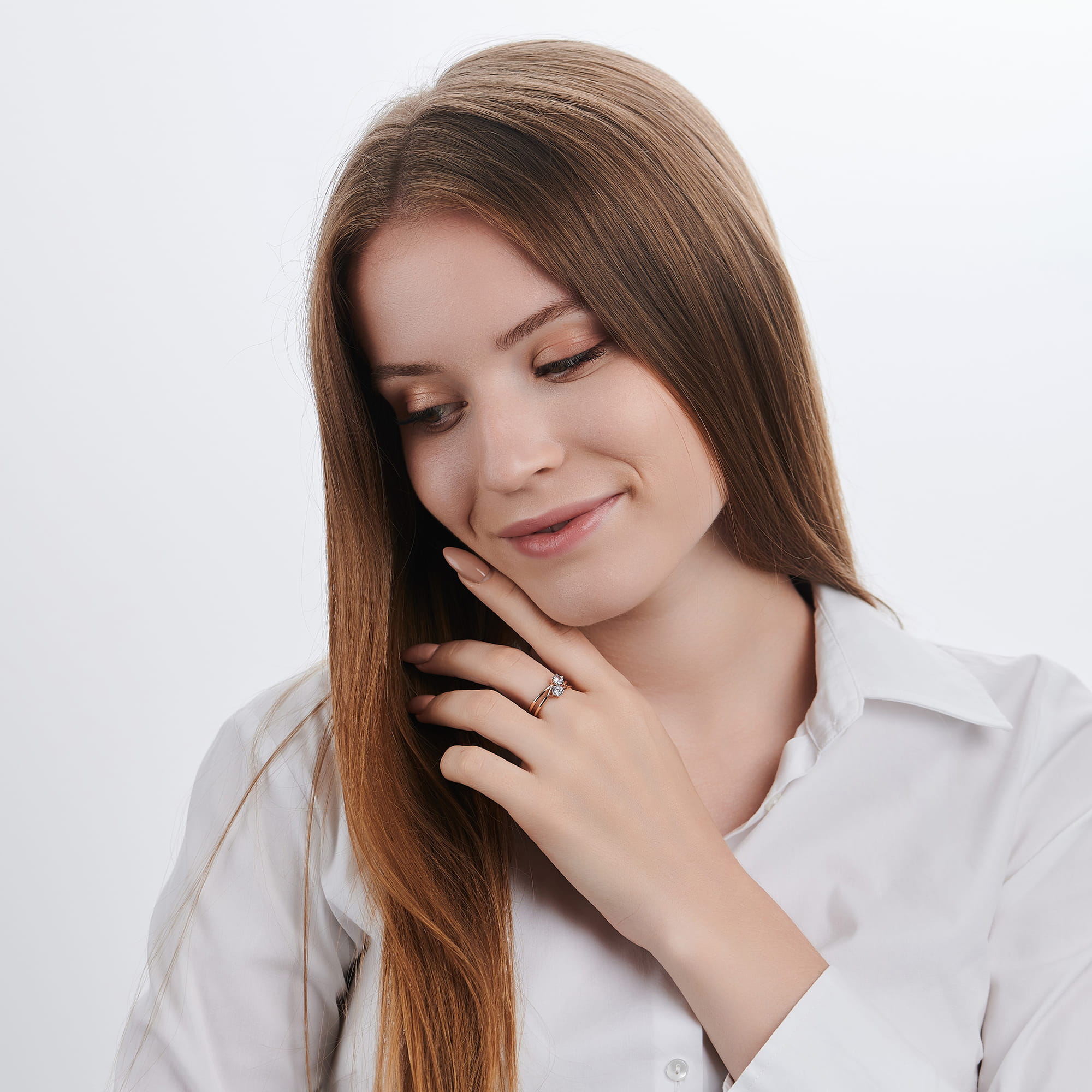 Кольцо из золота 585 пробы с фианитом ГОЛДЕН ГЛОБ КольцоКЛ-33/19,5/бцФ/з585 Золото 585 пр.