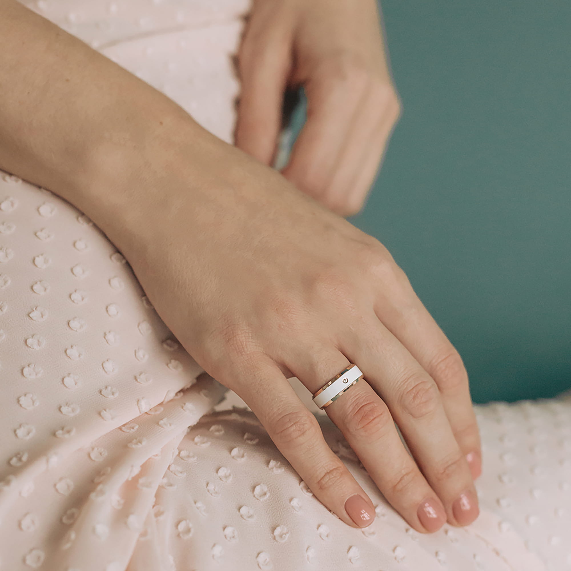 Кольцо из золота 585 пробы с бриллиантом GRAF КОЛЬЦОВ Л-37кб-1бр/к Золото 585 пр.