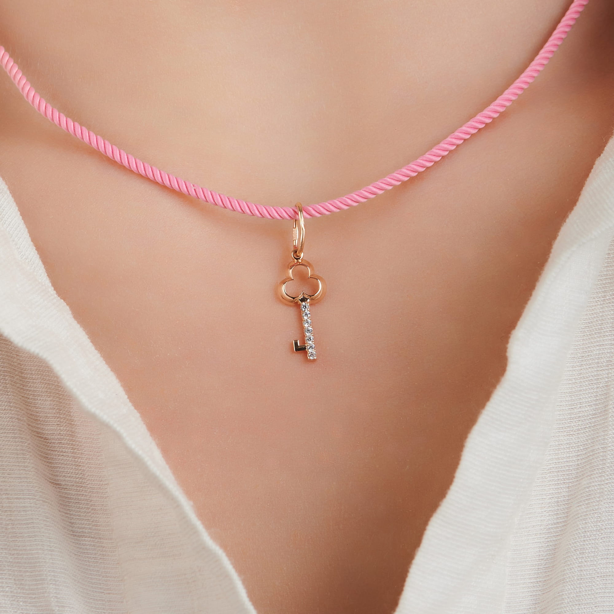 Кулон из золота 585 пробы с фианитом ГОЛДЕН ГЛОБ ПдКлючЛ/бцФ/з585 Золото 585 пр.