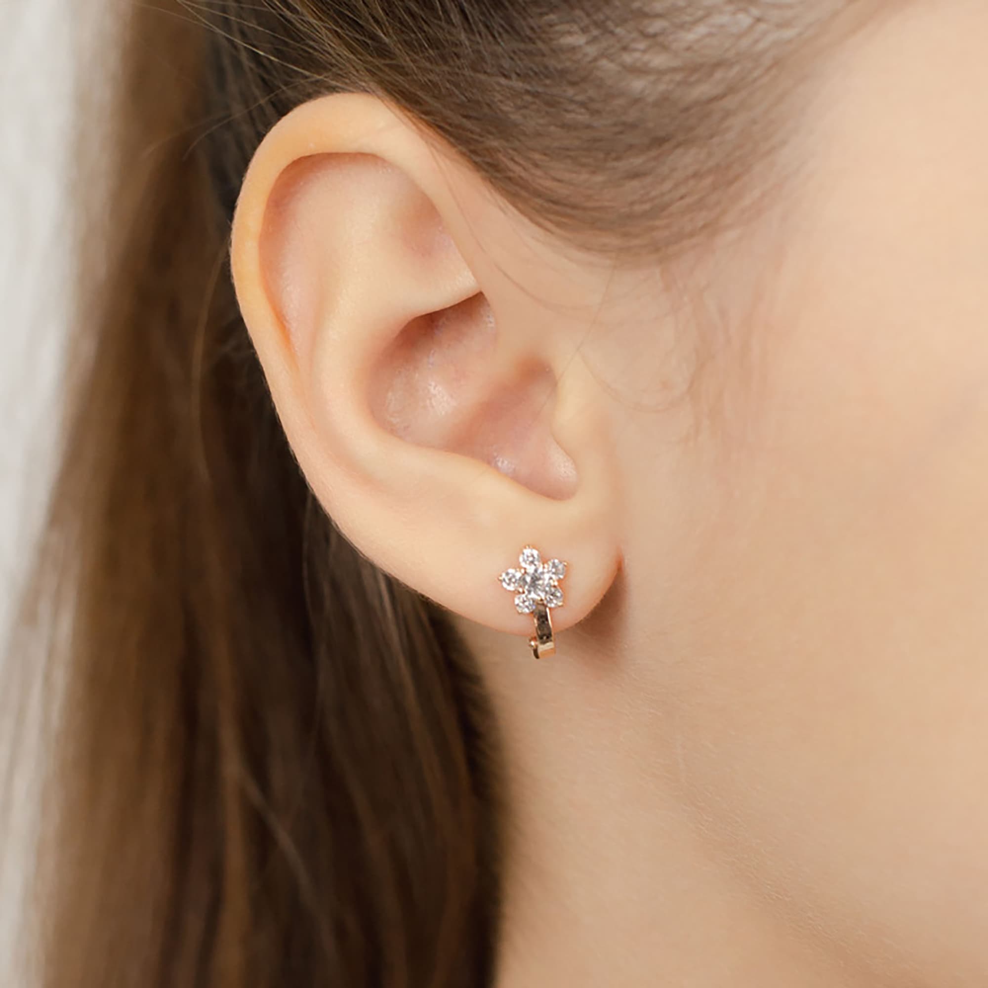 Серьги из золота 585 пробы с фианитом ATOLL 20385 Золото 585 пр.