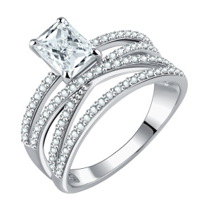 Кольцо из серебра 925 пробы с фианитом TALANT 20-72-0001-15553