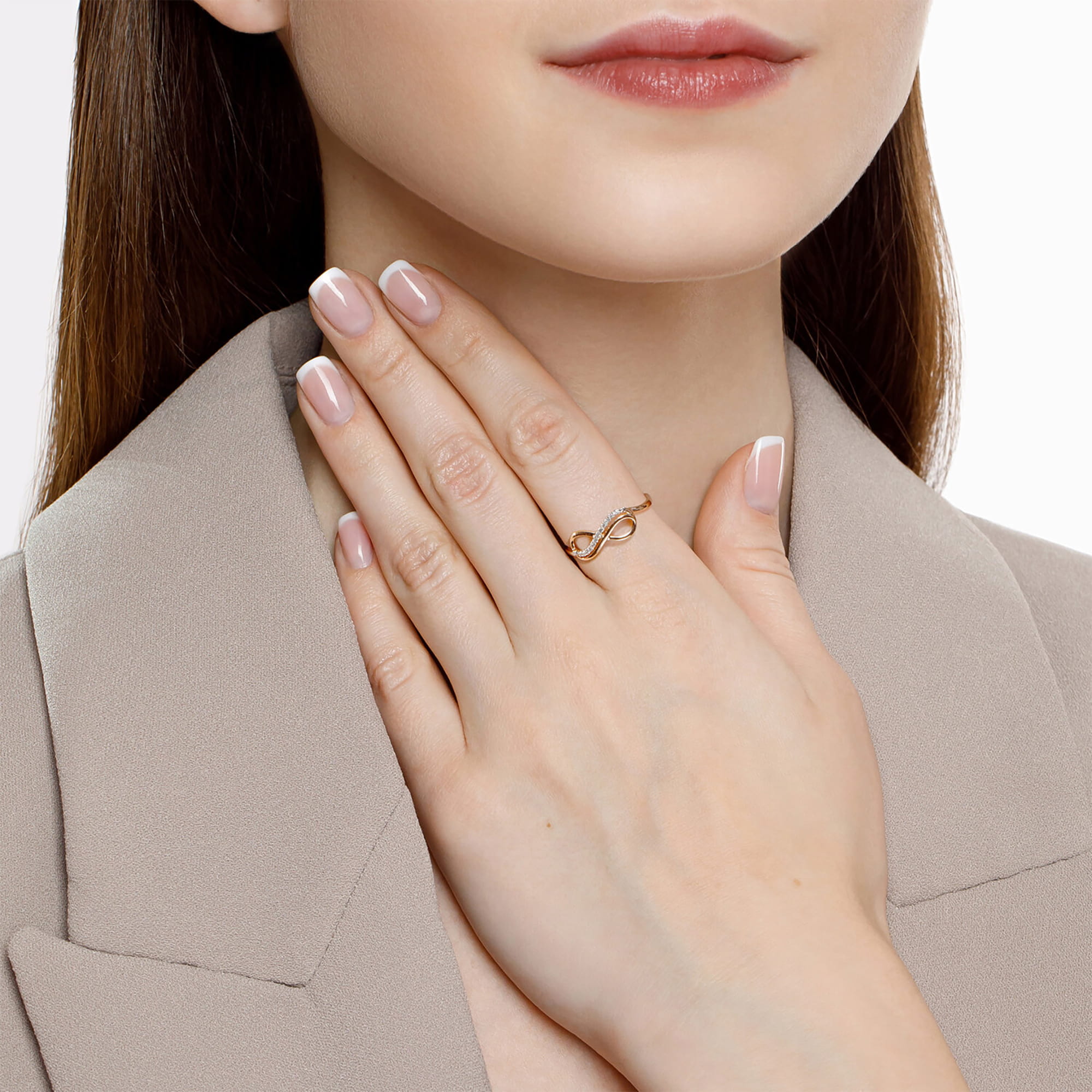 Кольцо из золота 585 пробы с фианитом SOKOLOV 016622 