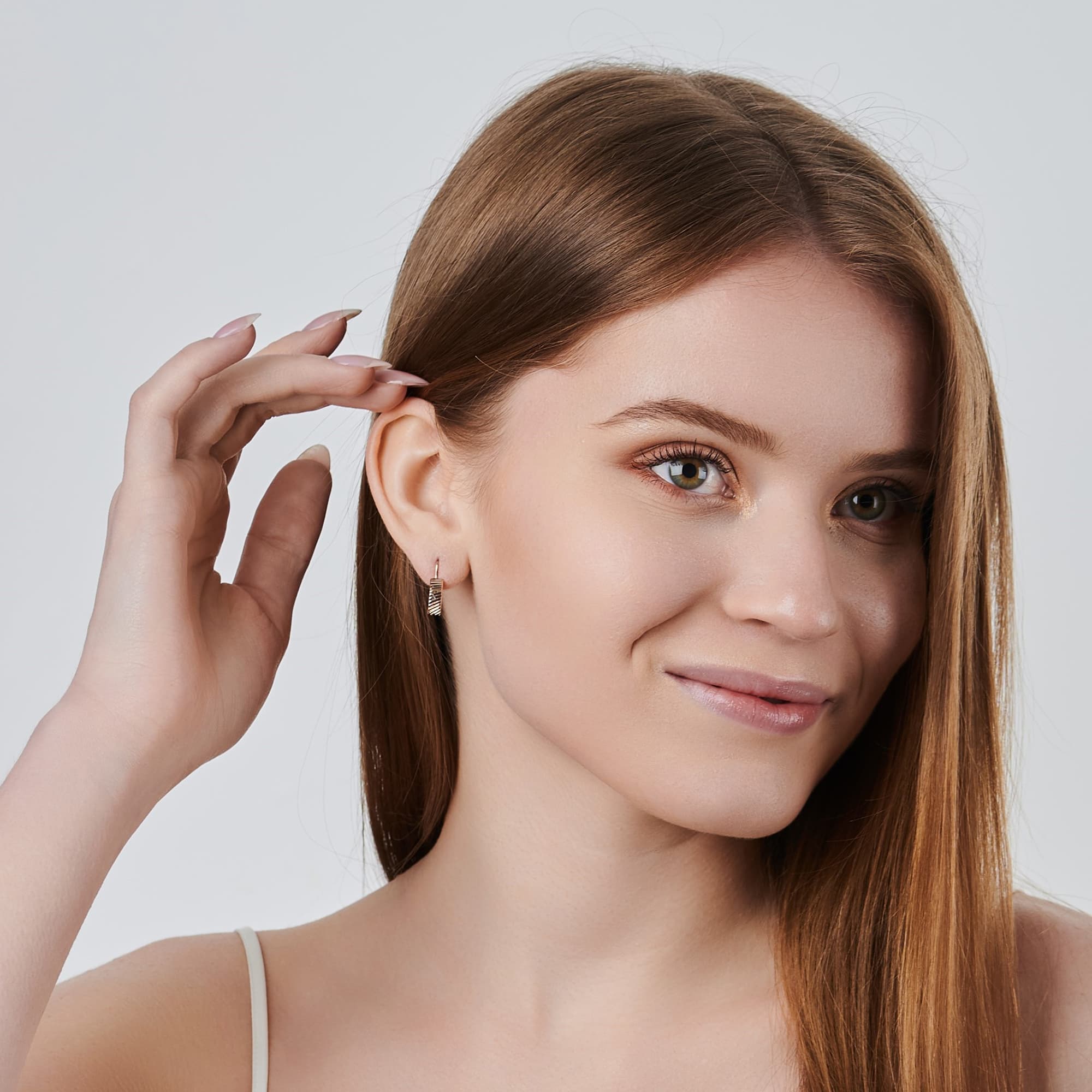 Серьги из золота 585 пробы ГОЛДЕН ГЛОБ Срг19-01 Золото 585 пр.