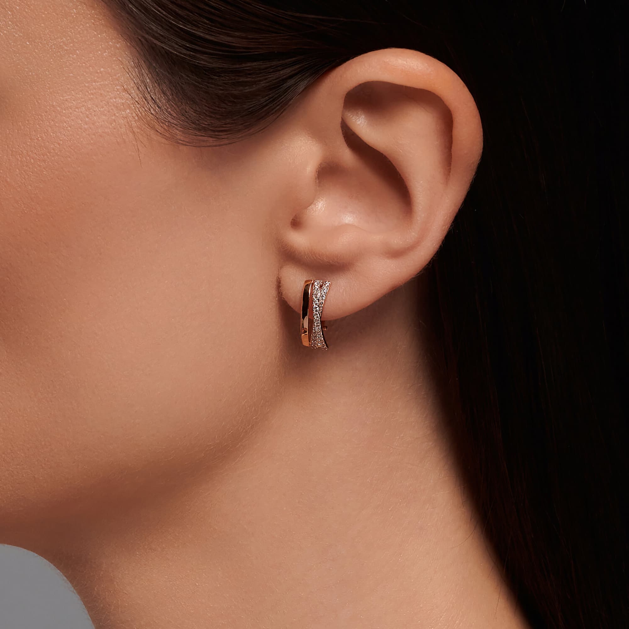 Серьги из золота 585 пробы с фианитом SOKOLOV 028152 Золото 585 пр.