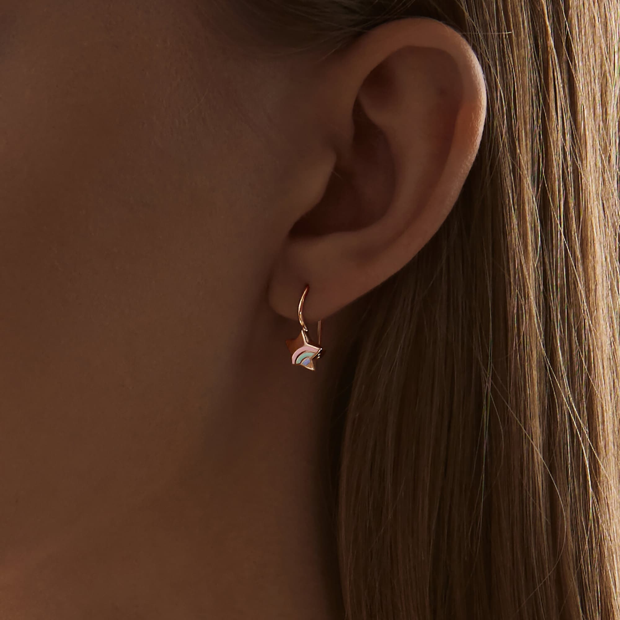 Серьги из золота 585 пробы с эмалью SOKOLOV 029423 Золото 585 пр.