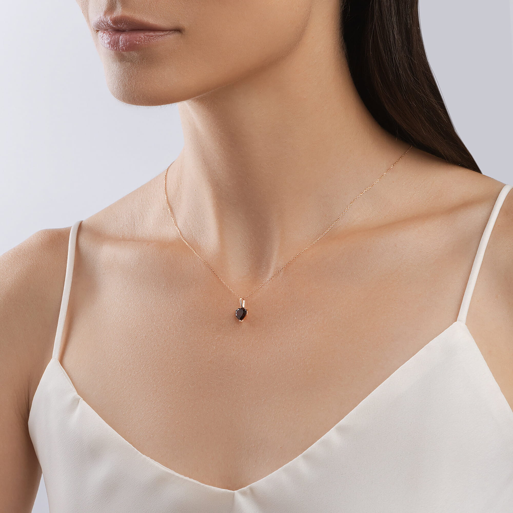 Кулон из золота 585 пробы с гранатом SOKOLOV 732209 Золото 585 пр.