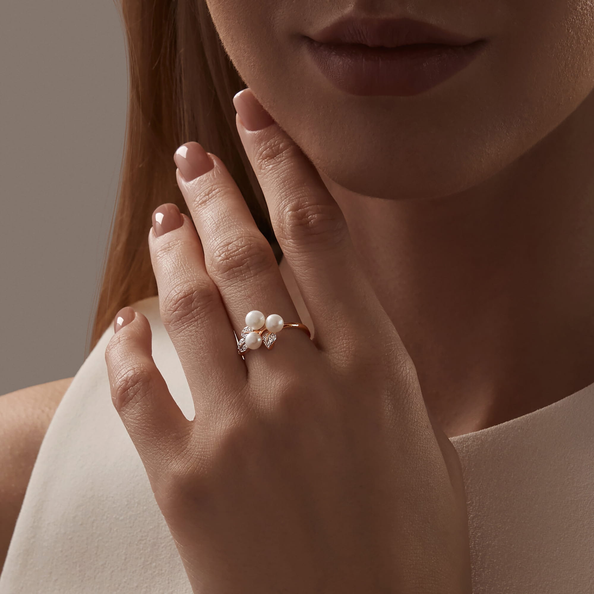 Кольцо из золота 585 пробы с жемчугом SOKOLOV 791250 Золото 585 пр.