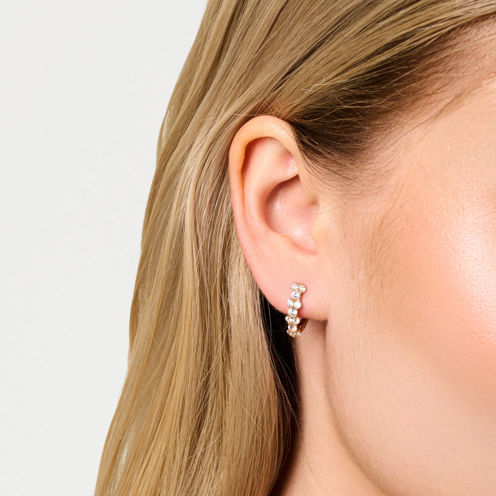 Серьги из золота 585 пробы с фианитом SANIS 21-218128 Золото 585 пр.