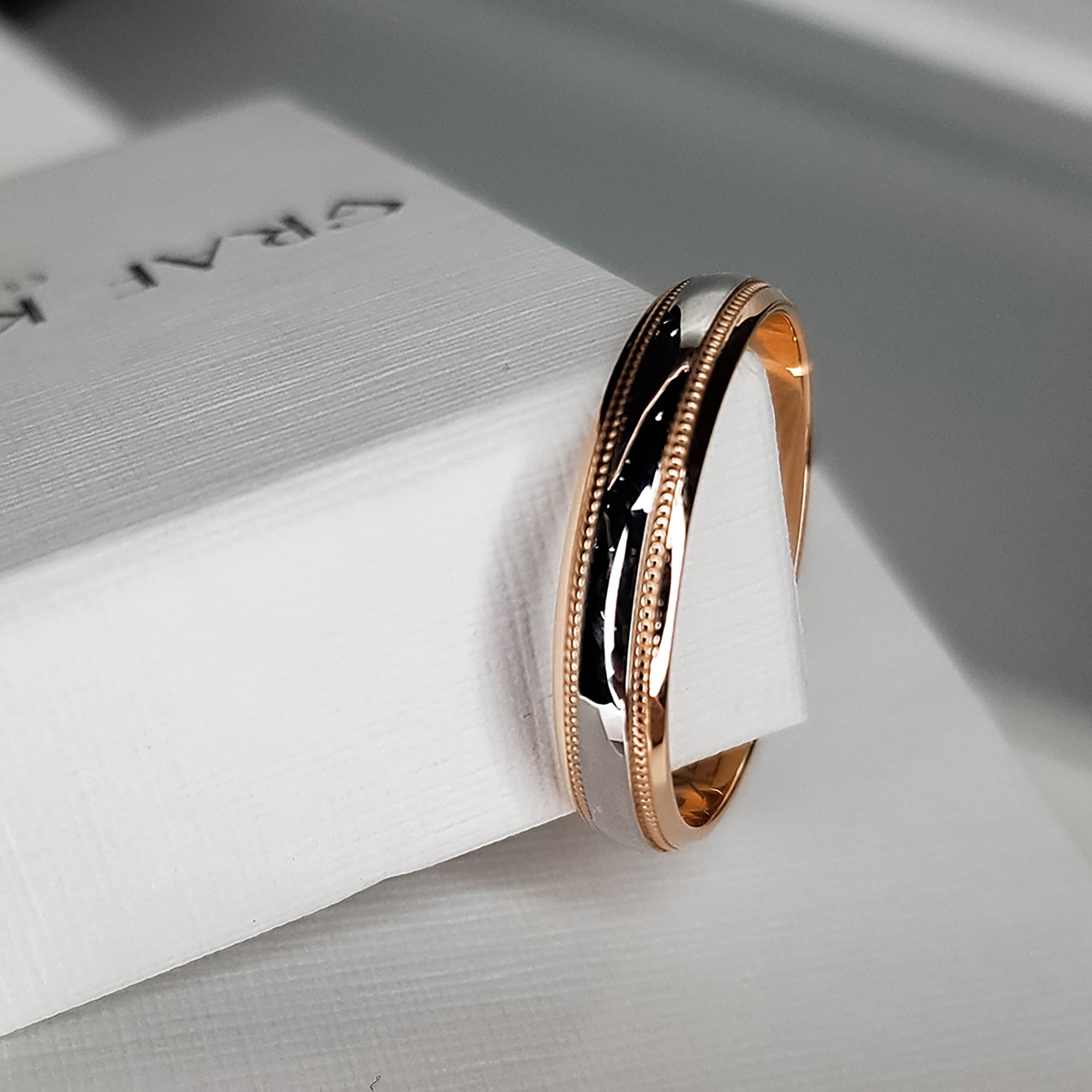 Кольцо из золота 585 пробы GRAF КОЛЬЦОВ Р-5/бк 